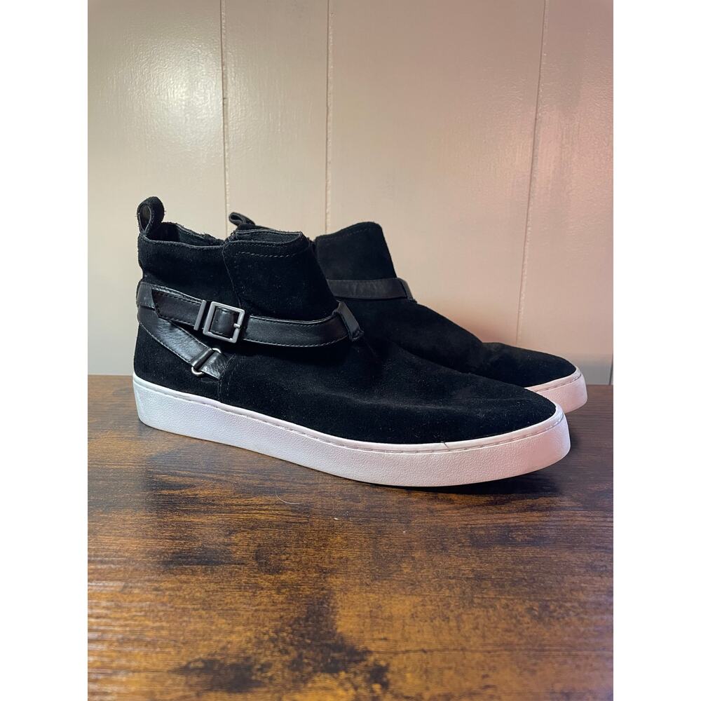 Vionic Mitzi Black Suede Ankle Boots Women's sz 9.5